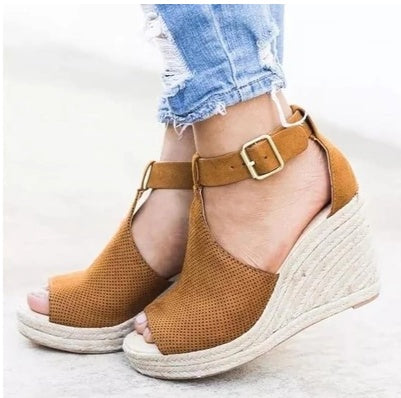 Sandalias de cuña de paja