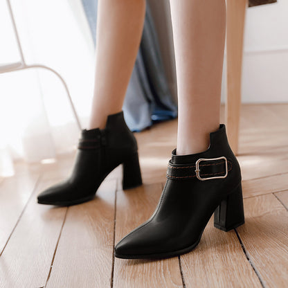 Belt buckle boots