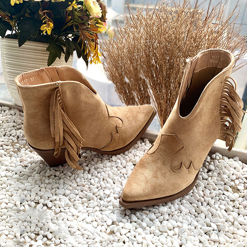 Medium heel thick heel tassel boots