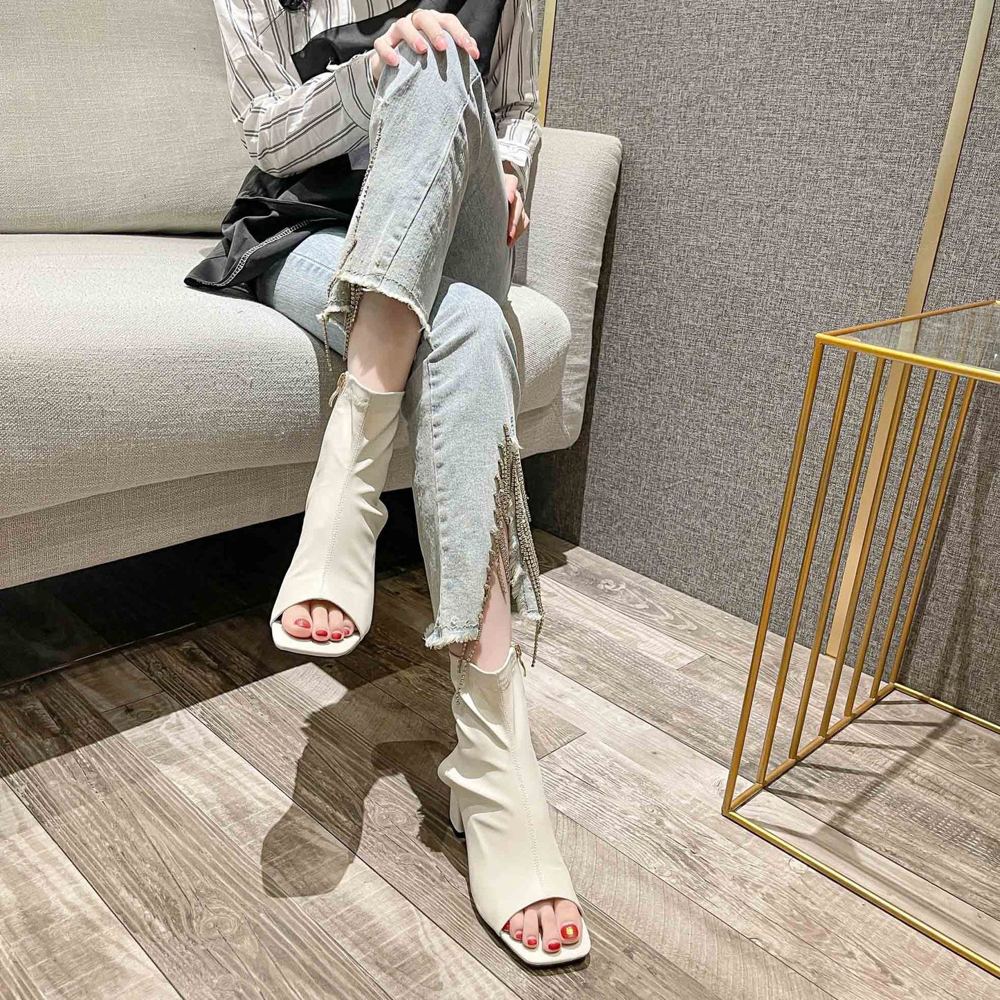 Women's New Fashion Square Heel Square Toe Sandals