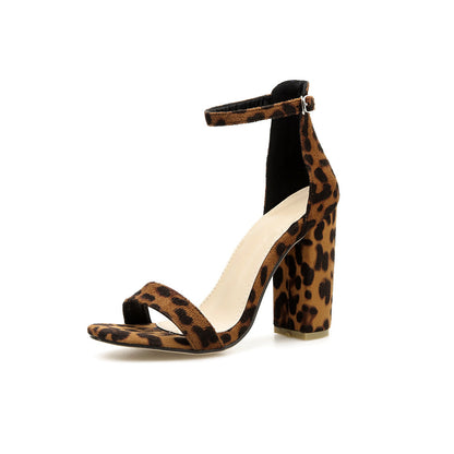 Leopard print sandals with chunky heel