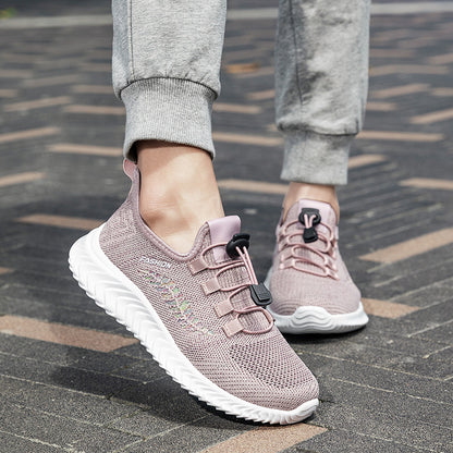 New Women's Shoes Spring and Summer Flying Woven Breathable Super light Mesh Ladies fashion Casual Mom Running Shoes