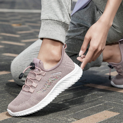 New Women's Shoes Spring and Summer Flying Woven Breathable Super light Mesh Ladies fashion Casual Mom Running Shoes