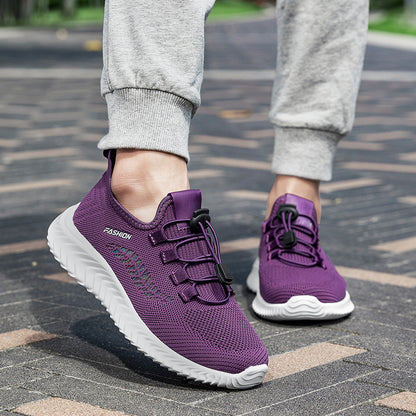 New Women's Shoes Spring and Summer Flying Woven Breathable Super light Mesh Ladies fashion Casual Mom Running Shoes