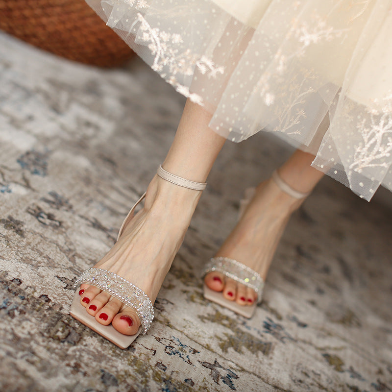 Sandalias de tacón alto con stilettos y diamantes de imitación