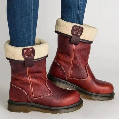 Warm flat mid boots