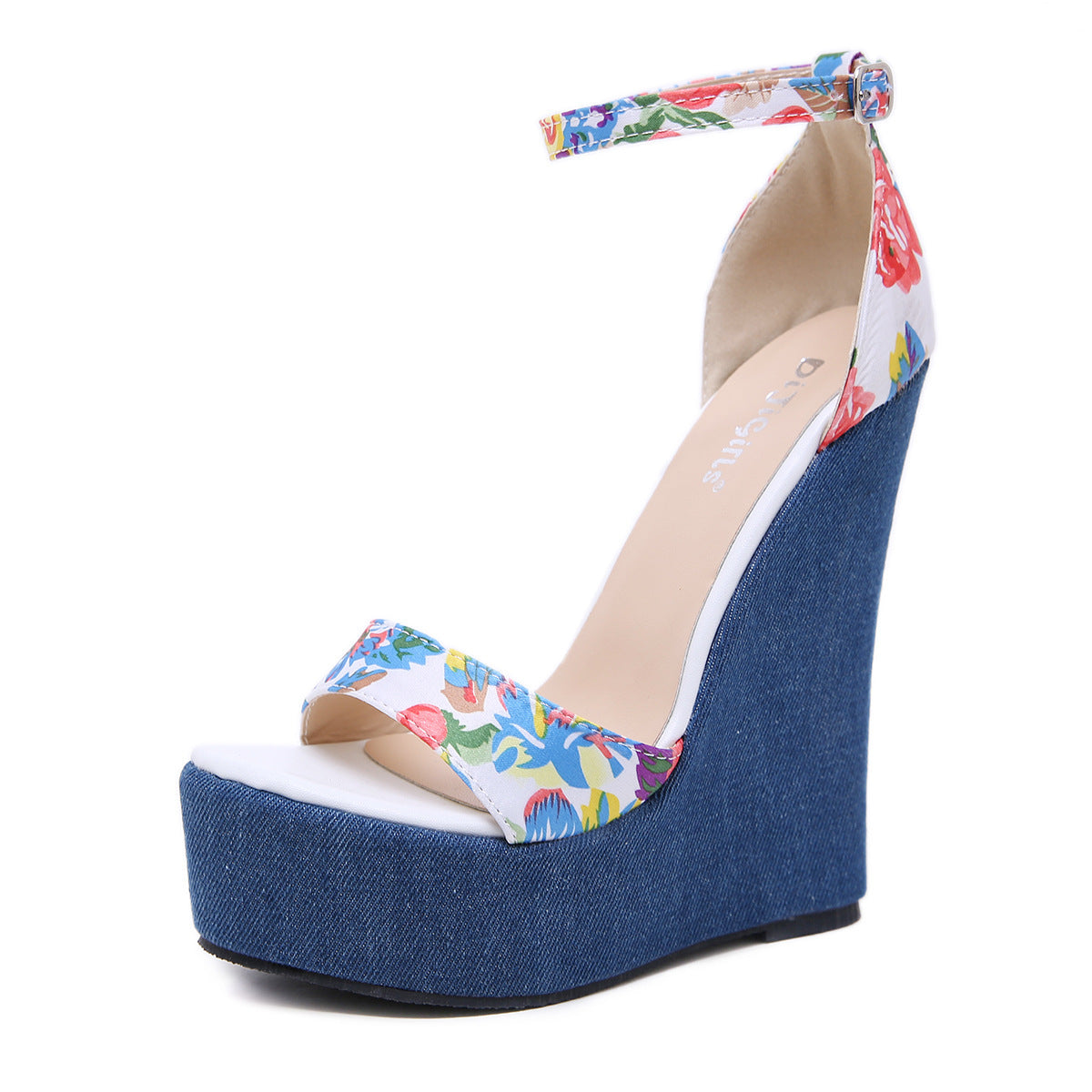 Wedge printed sandals