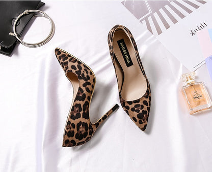 Tacones de leopardo