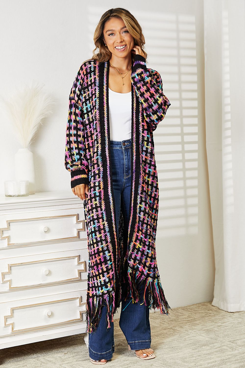 Cardigan multicolore ouvert sur le devant avec ourlet à franges pleine taille