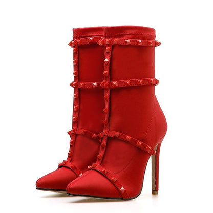 Pointed belt spikes women's boots