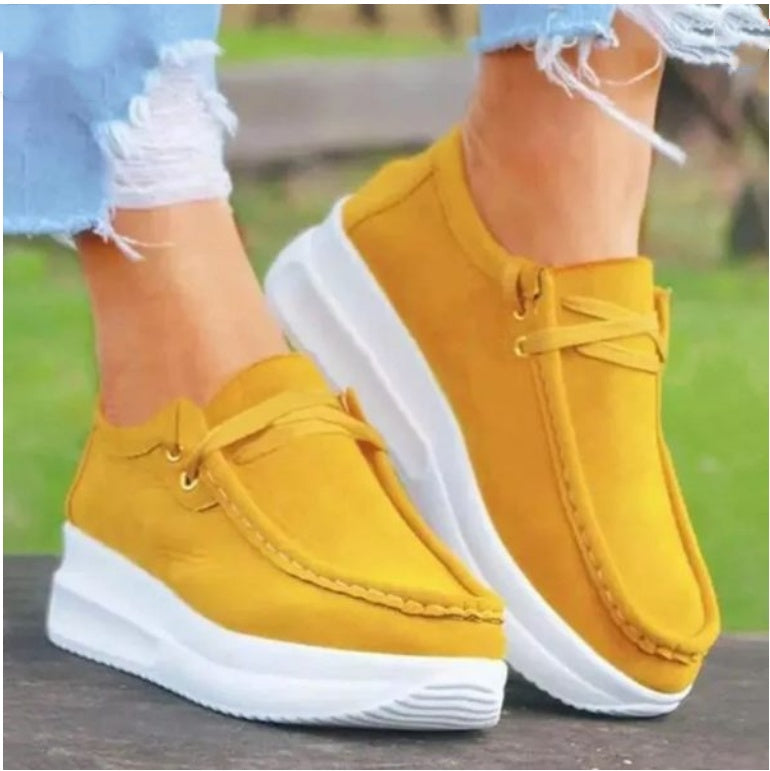 Zapatos casuales con plataforma y tacón de plataforma y cordones