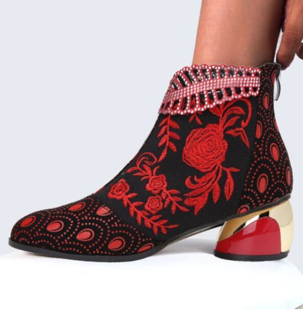 Leather embroidered thick heel women's boots