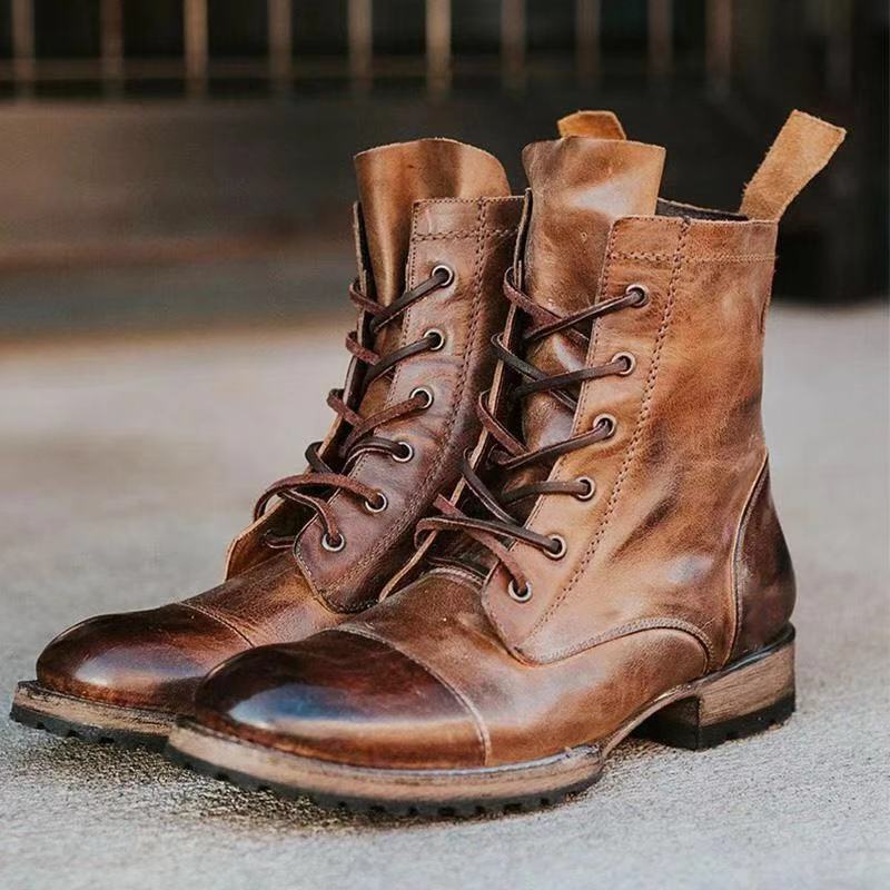 Botas Martin de caña baja para hombre con cordones en la parte delantera