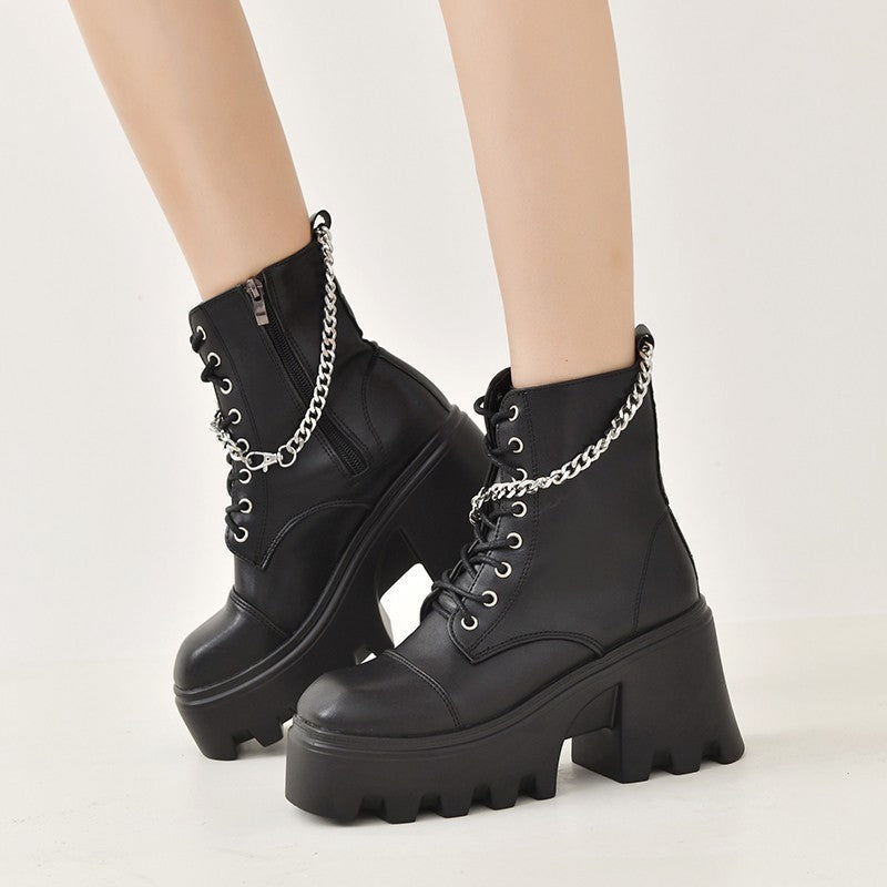 Bottes gothiques noires en cuir verni de grande taille pour le commerce extérieur d'hiver