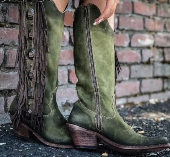 Round toe leather boots