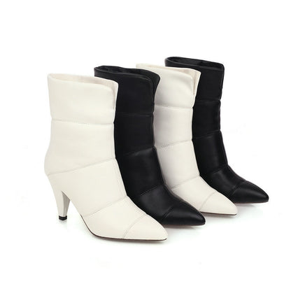 Pointed toe boots women's small