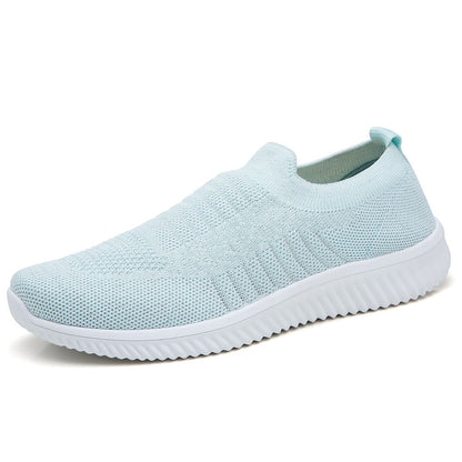 Mesh light and breathable sneaker