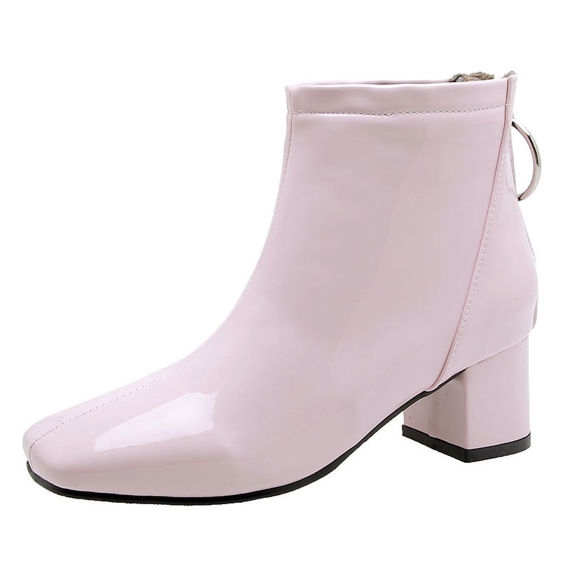 Mid heel lacquered square toe boots