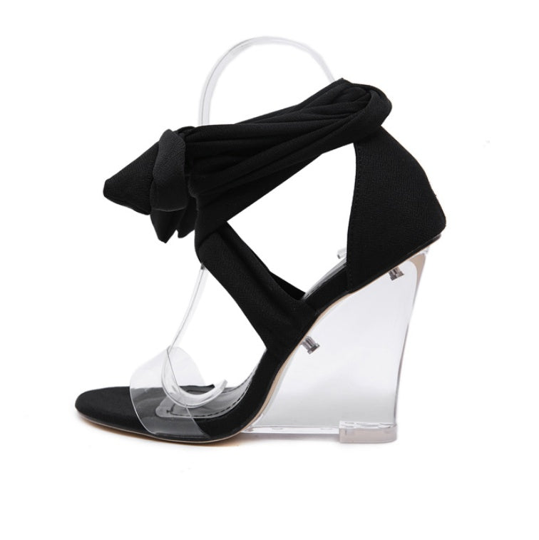 Cross strap sandals