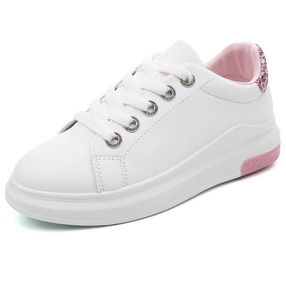 Chaussures blanches basiques tout-en-un