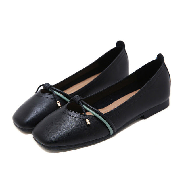 Square toe soft sole shoes