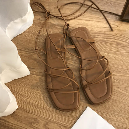 Sandalias planas con cordones y punta retro de verano para mujer