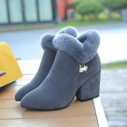 Fashion rabbit fur high heels