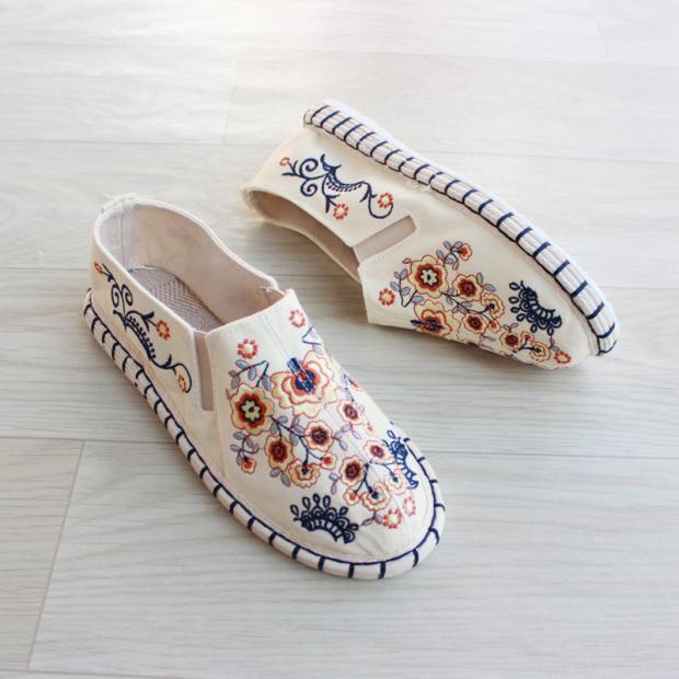 Zapatos sencillos transpirables de tacón bajo para mujer Hanfu