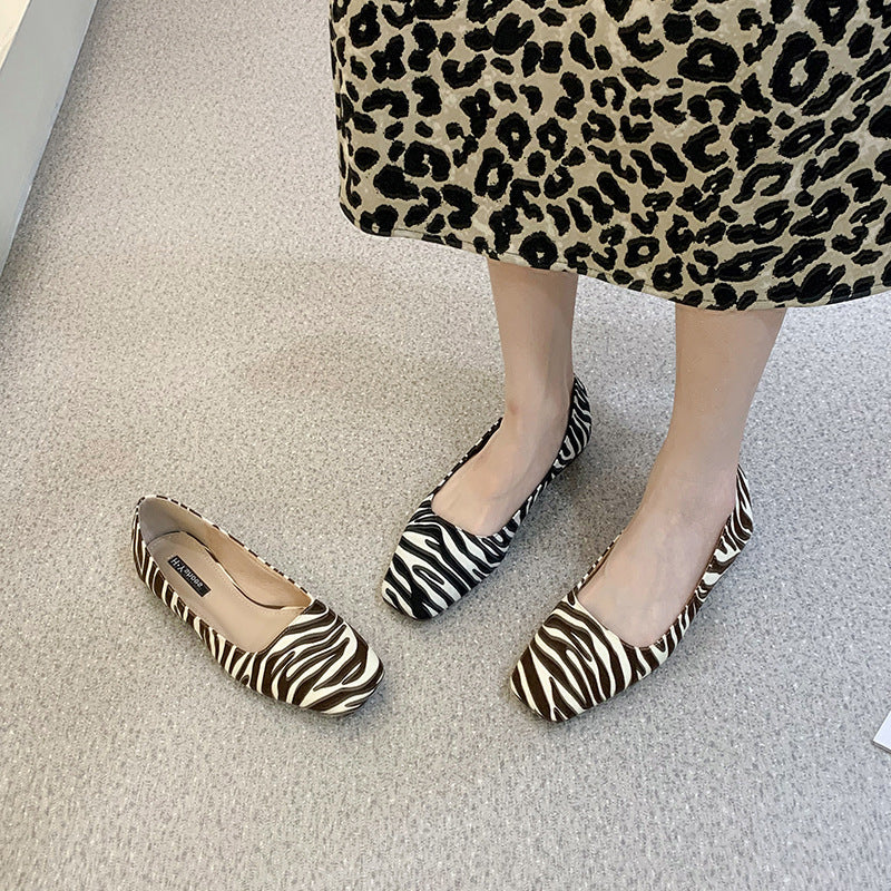 Korean Style Square Toe Zebra Pattern Thick Heel Flat Shoes Versatile Shallow Mouth