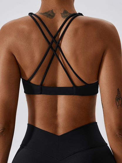 Soutien-gorge de sport torsadé sans manches à col en V et yoga