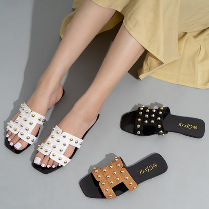 Fashion Rivet Sandals Women's Outer Wear Flat-bottomed Women's Slippers