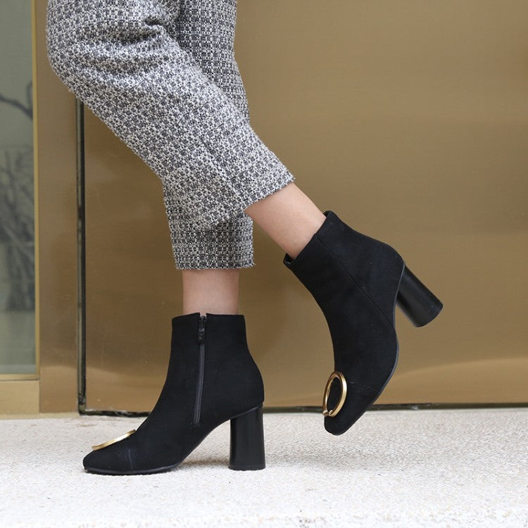 Botas de mujer de estilo británico nuevas de otoño e invierno.