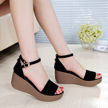 Leather Korean Muffin Thick Soled Large Sandals