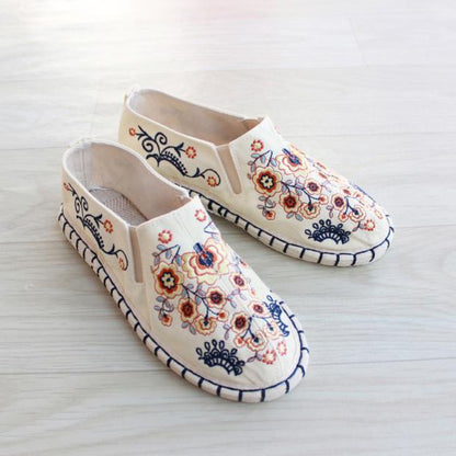 Chaussures simples respirantes Hanfu à talon bas pour femmes