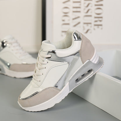 Nouvelles chaussures de sport blanches à coussin d'air et semelles épaisses pour femmes