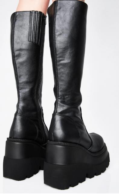 Thick-soled wedge-heel boots