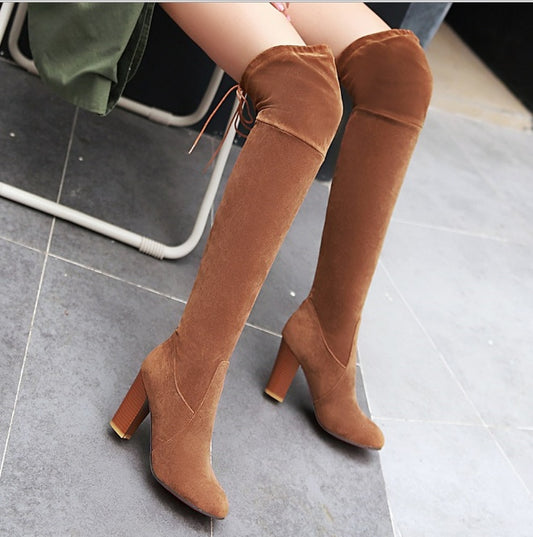 Bottes pointues pour femmes sur bottes extensibles peintes épaisses avec bottes longues bottes à talons hauts pour femmes