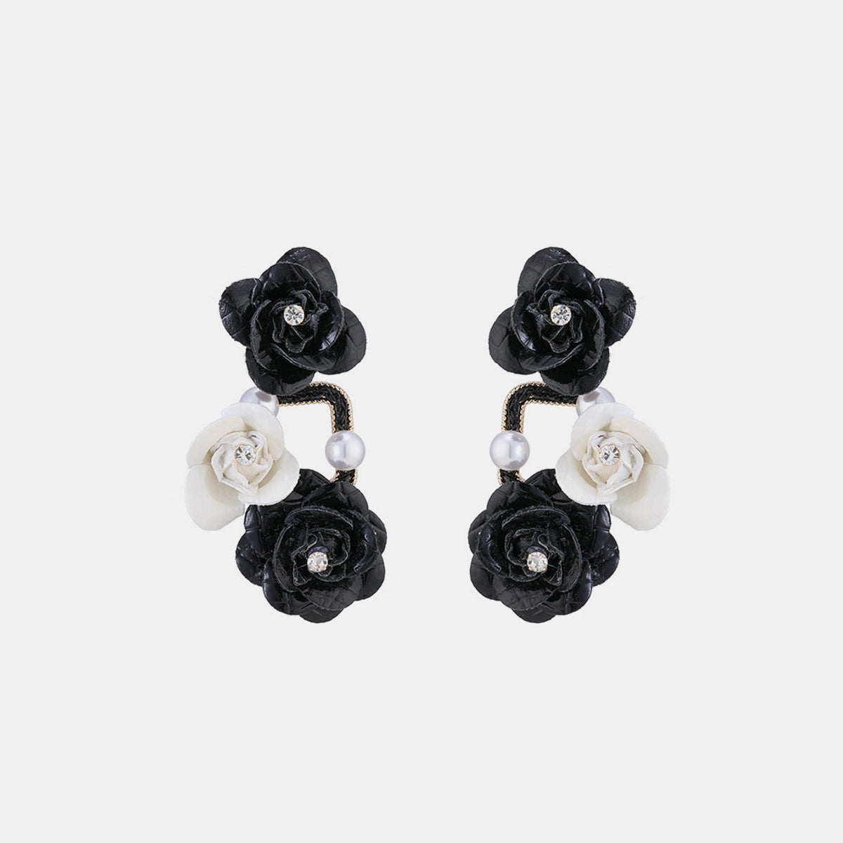 Pendientes de flores de cuero sintético con diamantes de imitación