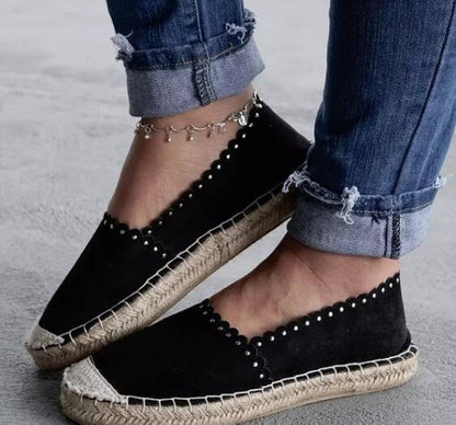 Platform canvas shoes