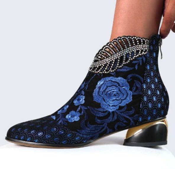 Leather embroidered thick heel women's boots