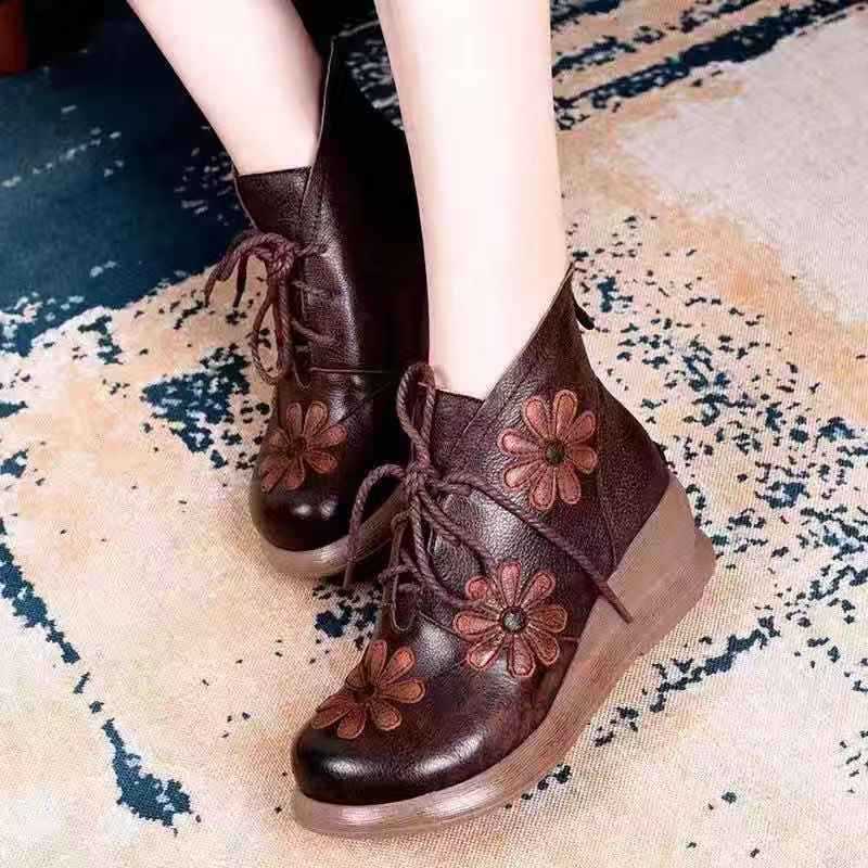 Women's leather casual shoes