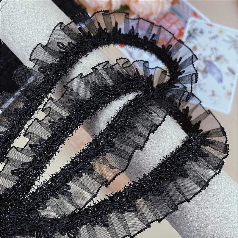 Venta caliente de encaje plisado negro brillante para manualidades, cinta para manualidades, vestido de boda, bolso, sombrero, tocado, falda, ropa, material de costura, accesorios