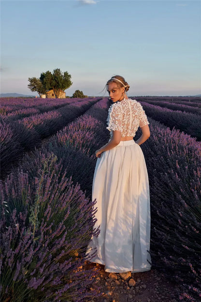 Robe de mariée deux pièces style bohème, col rond, appliques en dentelle 3D, mousseline de soie, manches courtes, robes de mariée de campagne, longueur au sol