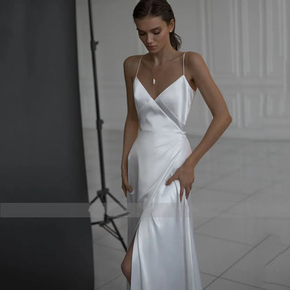 Simple White Wedding Dresses Sexy V-Neck Side Thigh-Slit Spaghetti Straps Bride Dresses Satin A-Line Wedding Gowns Floor Length