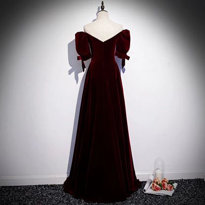 Robe de soirée en velours rouge vin grande taille épaules dénudées manches courtes fermeture éclair ligne A longueur au sol robe de soirée formelle pour femmes R1250