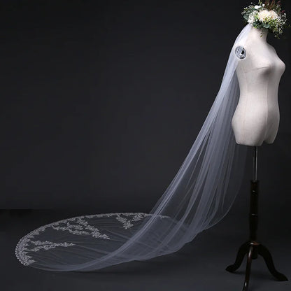 Popular Wedding Accessories Lace Edge Cathedral Veil Fashion Ivory Bridal Wedding Bridal Veils 2021