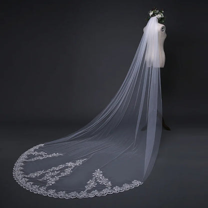 Popular Wedding Accessories Lace Edge Cathedral Veil Fashion Ivory Bridal Wedding Bridal Veils 2021