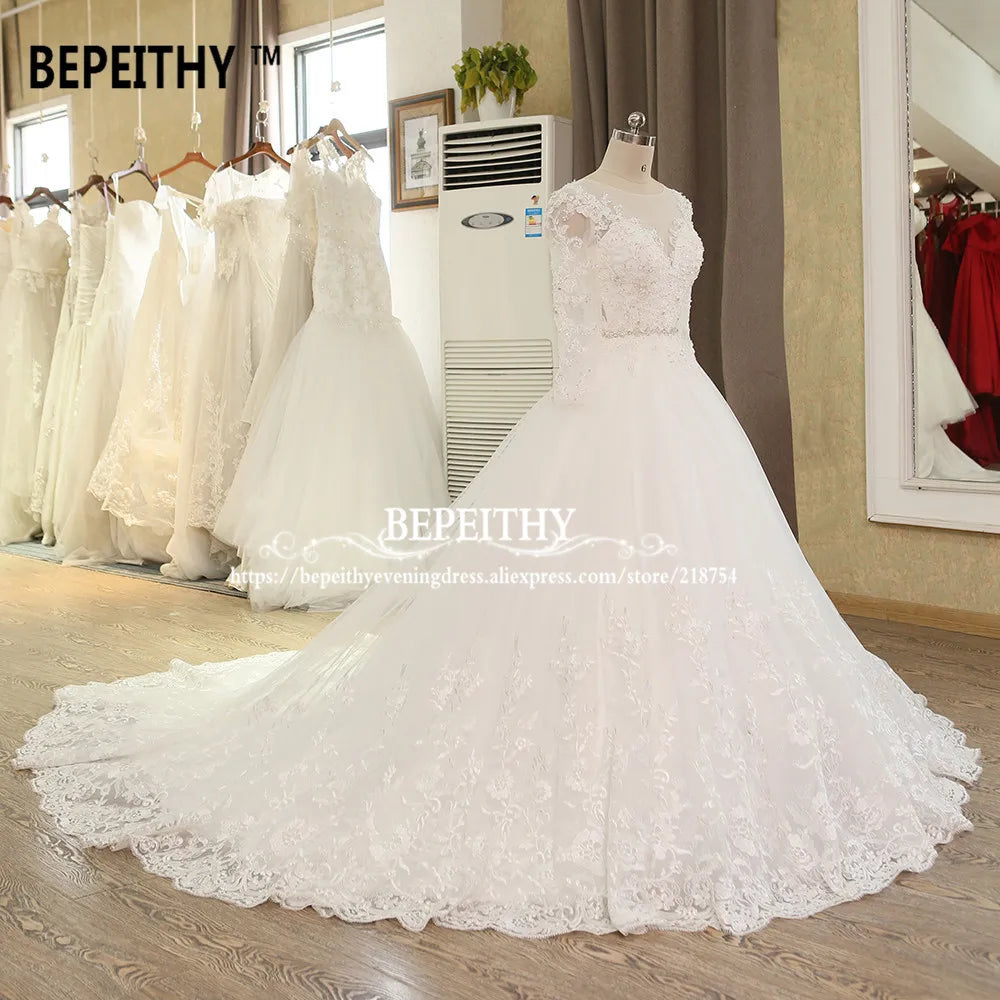 BEPEITHY Robe De Mariage Robe De Bal Princesse Robe De Mariée Avec Ceinture En Cristal Manches Longues Dentelle Robes De Mariée Robe De Mariée 2022