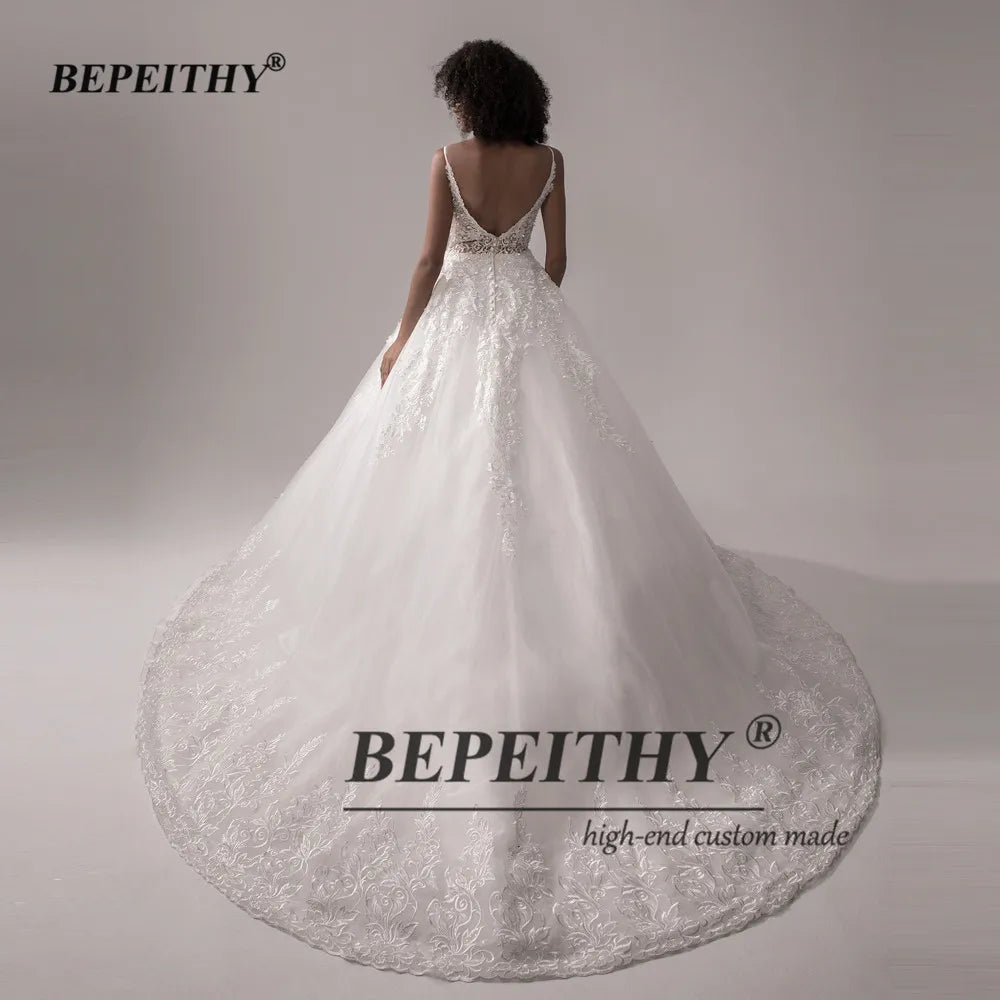 BEPEITHY Vestidos de novia sexys con escote en V y encaje sin espalda para mujer, sin mangas, con abalorios, color blanco marfil, 2023