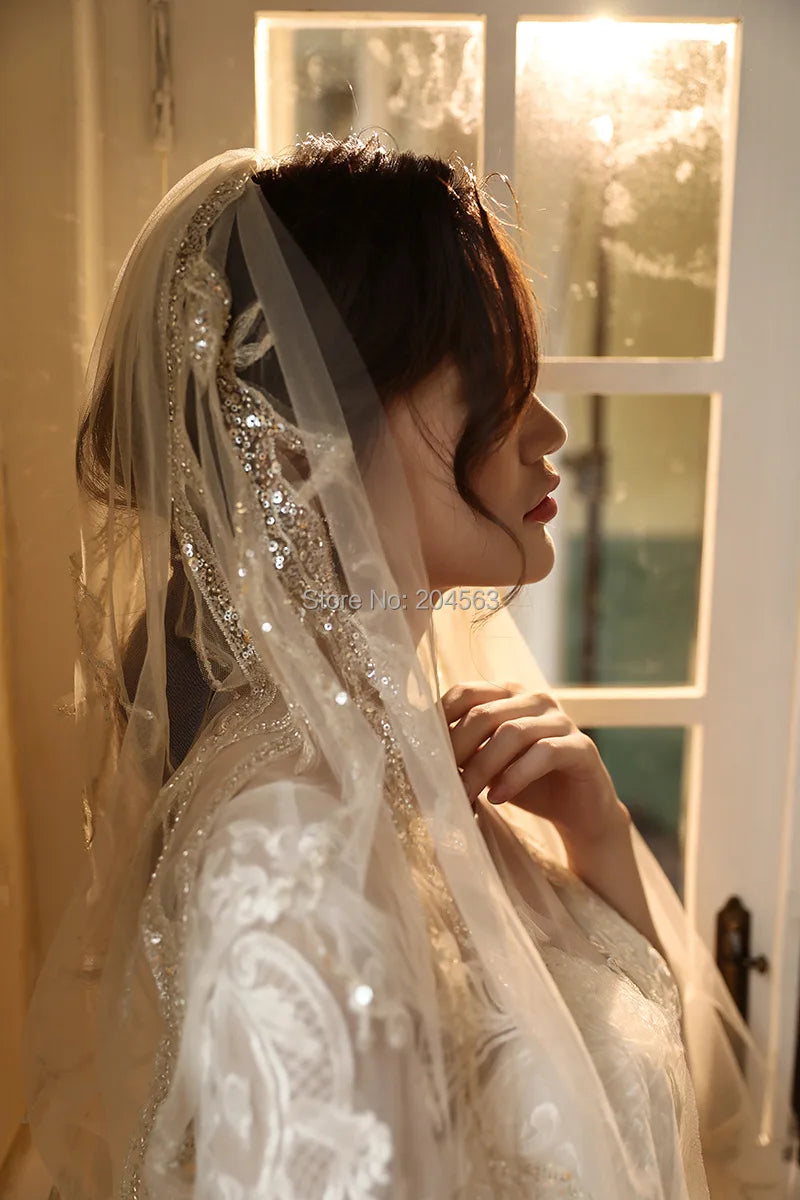 New Arrive Luxury One Layer Wedding Veil with Sequined Lace Stunning Long Bridal Veils with Comb AX2020